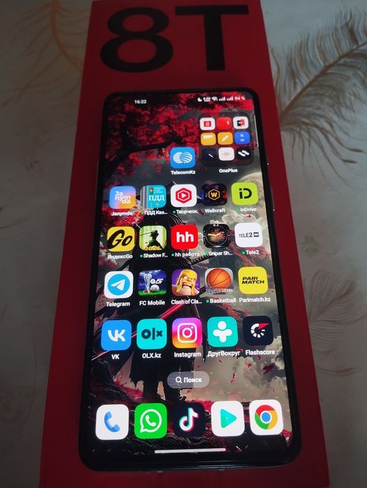 One plus + 8t 12/256 5G сост 10/10