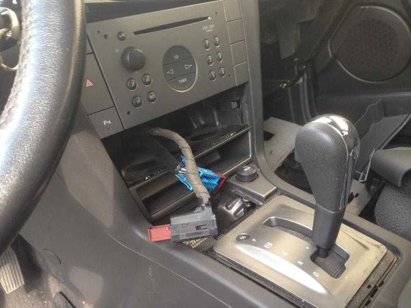 Опел Вектра C 2.2i Signum / Opel Vectra C 2.2i Signum на части