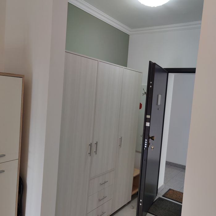 Proprietar - De închiriat apartament o camera