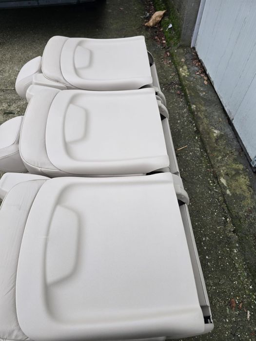 Bancheta mercedes V class Bej