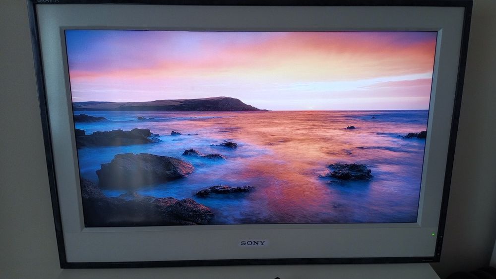Телевизор Sony Bravia KDL-32E4000