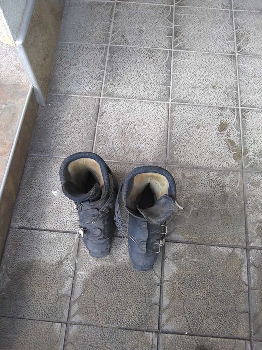 Ски обувки запазени, работещи, 42 номер