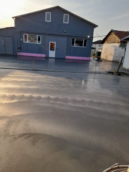 Beton Elicopterizat finisat mecanic cu quart
