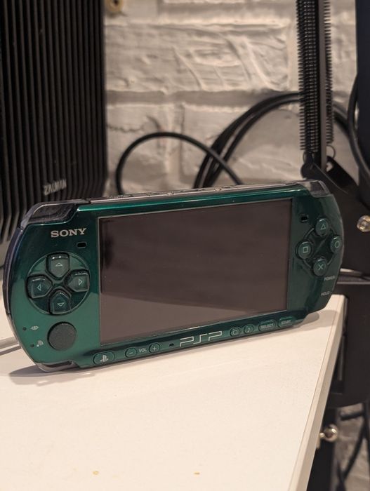 Прошитая PSP 3008