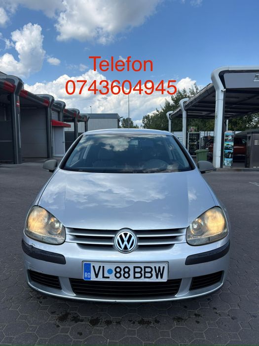 Vand 2 Golf 5 1.6 benzina si 1.9 diesel