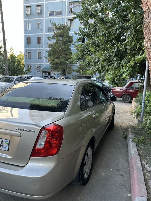 Продам Chevrolet Gentra, 2015, Mexanika, Shampanskiy rang.