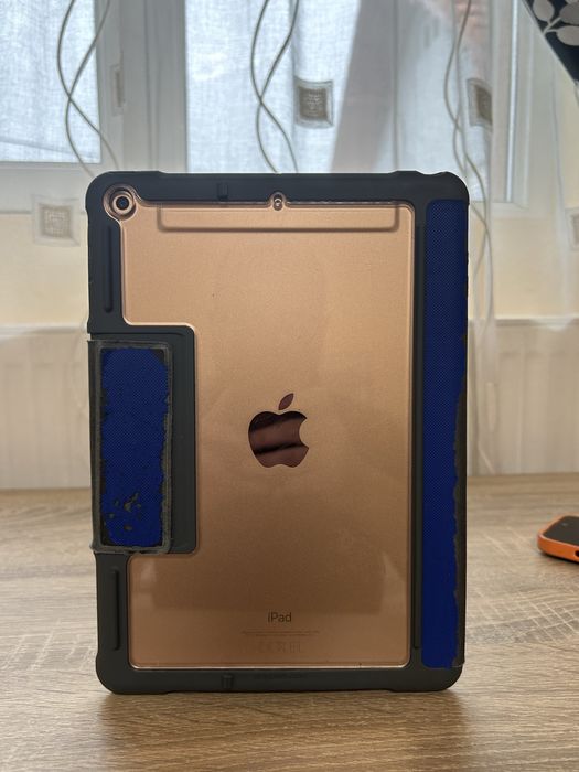Ipad 6 Generation cu Sim