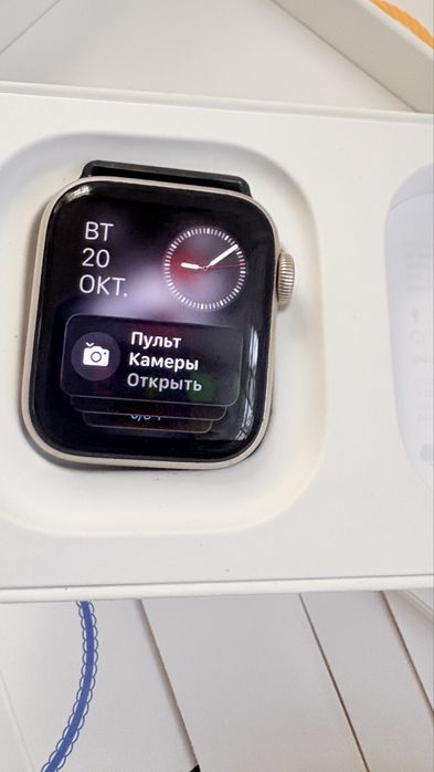 Продам apple wath se 2