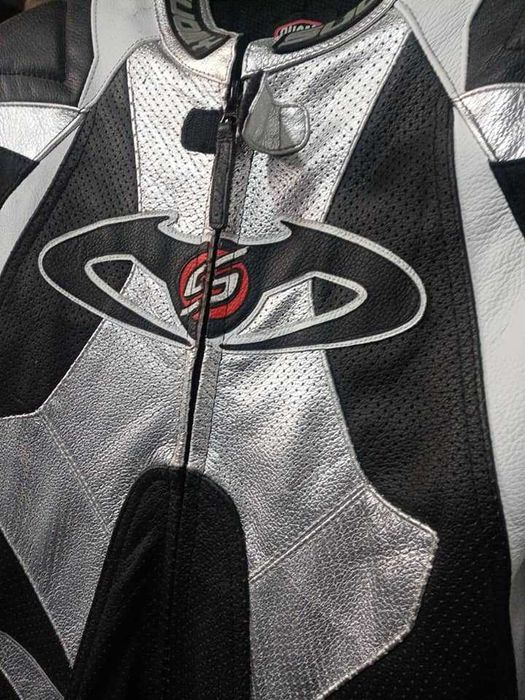 Екип за мотор Suomy