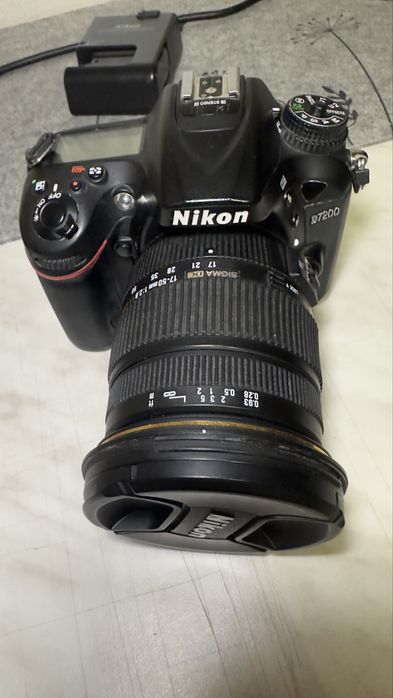 Никон д7200 с два обектива