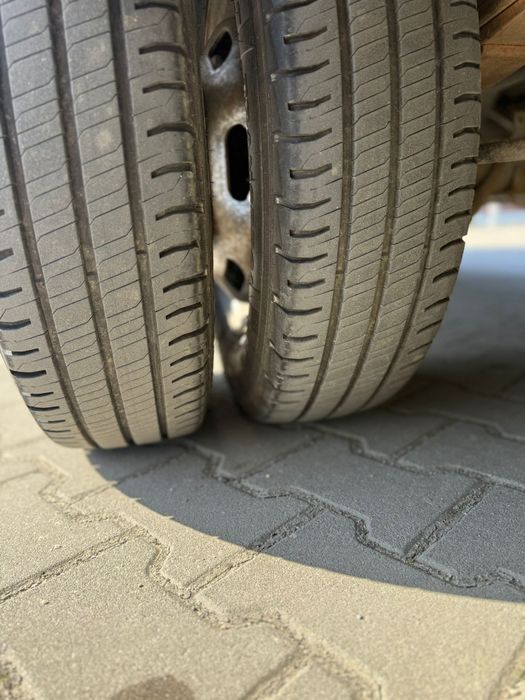 Iveco daily  motor 3l 6locuri și marfa mercedes sprinter