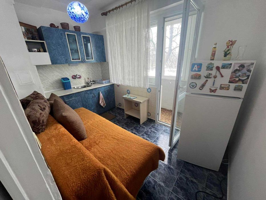 Продава се Двустаен апартамент в Търговище, Запад 2 - 66 кв.м за 1288 €/кв.м - Снимка #3