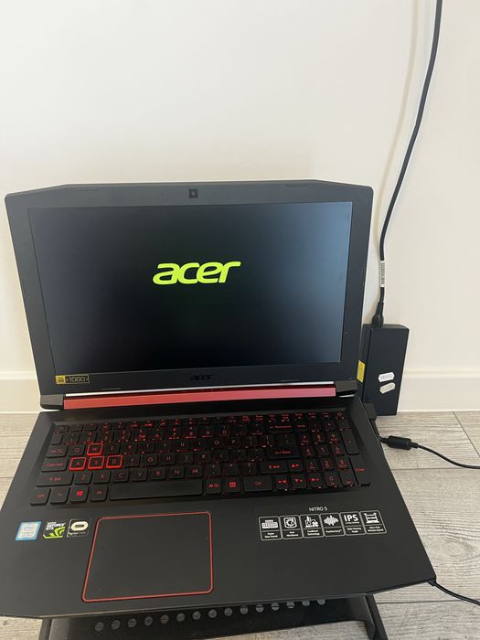 Acer Nitro 5 – i5-8300H, 32 GB RAM