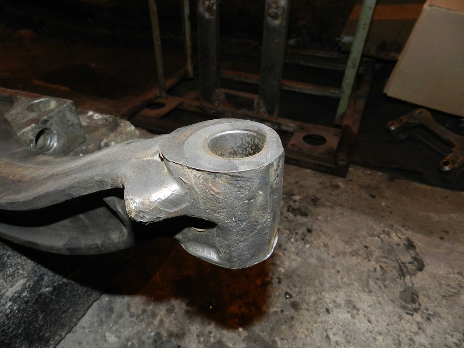 Балка передняя на Газель б/у.