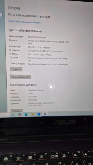 Laptop Notebook ASUS, Model Q524U, adaptabil tableta, stare excelenta