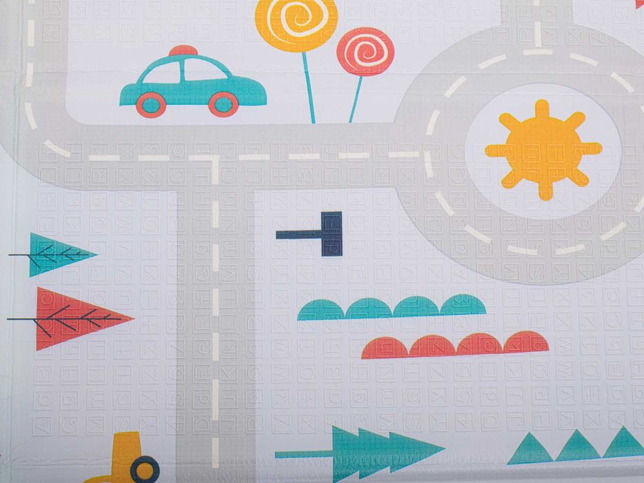 Двулицев детски килим за игра и пълзене, 200х180см, Сгъваем