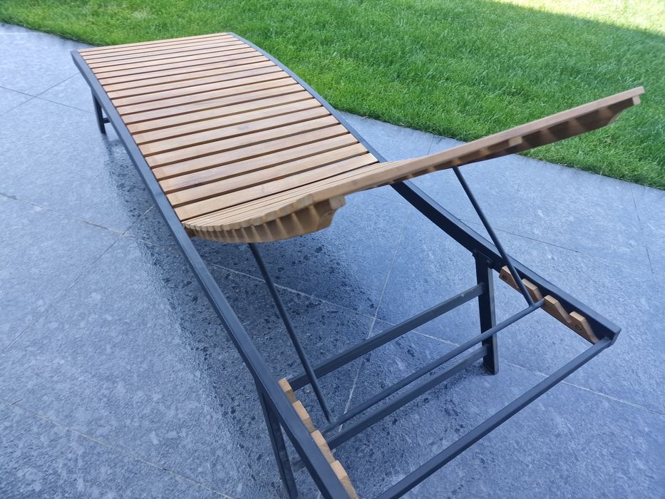2 броя градински шезлонг с матрак