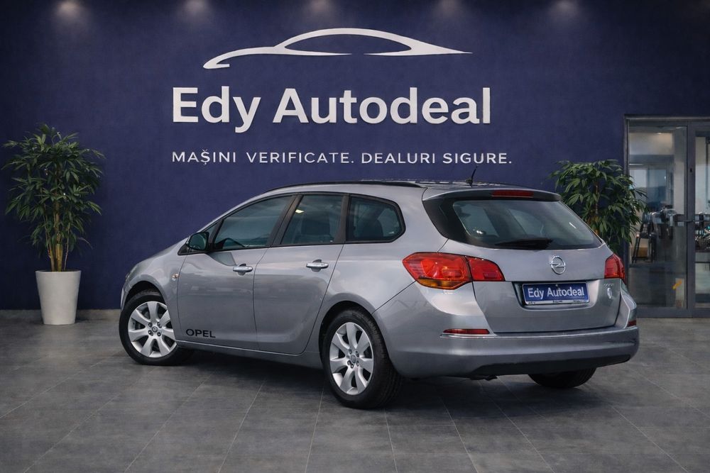 OPEL Astra 2014 — imagine 4