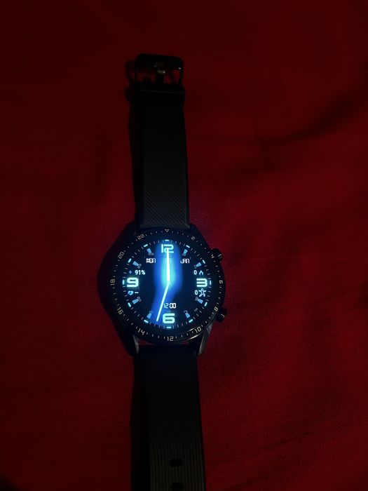 Смарт часовник Huawei GT2