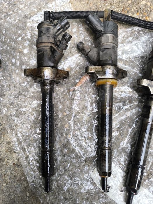 Injectoare 1.4 / 1.6 HDI Peugeot 307 Citroen C2 C4 C5 Ford Focus