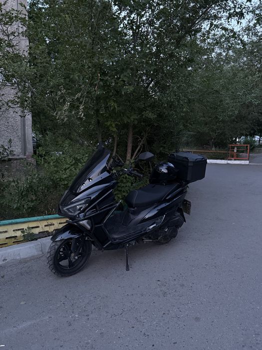 Продам Скутер Макси
