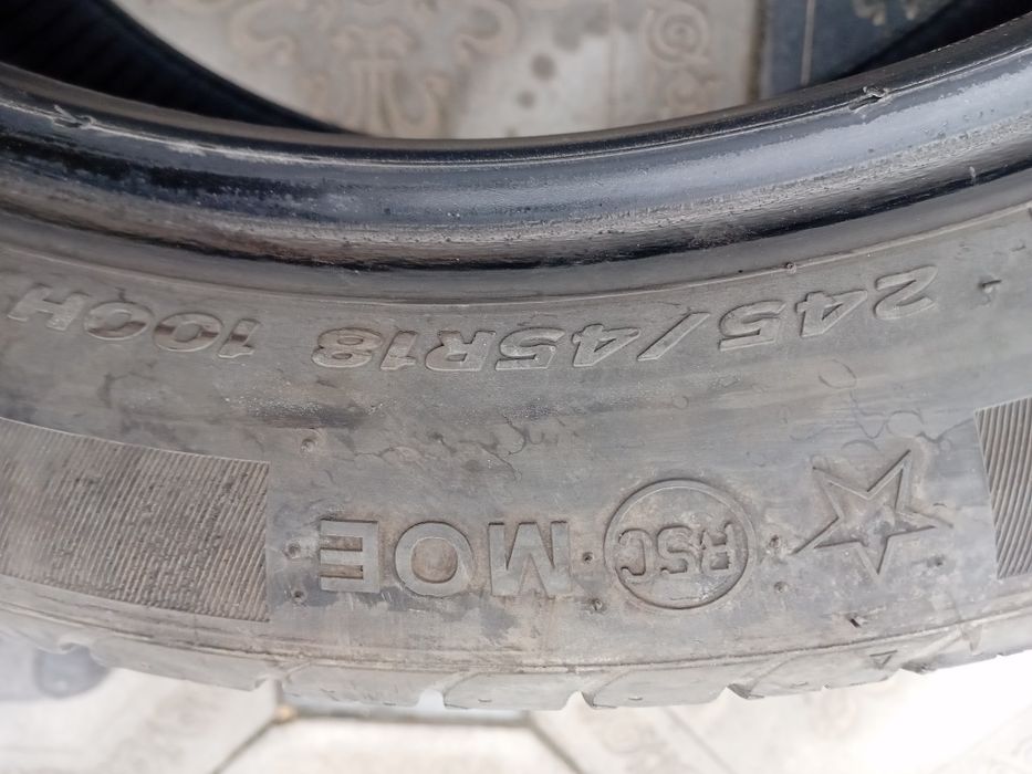 Шины б.у комплект245/45/18