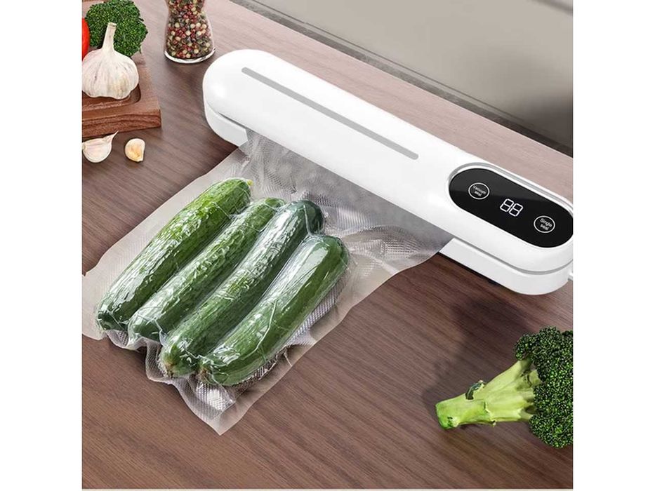 НОВИ! Уред за вакуумиране HOME Practic 42131 (120 W)