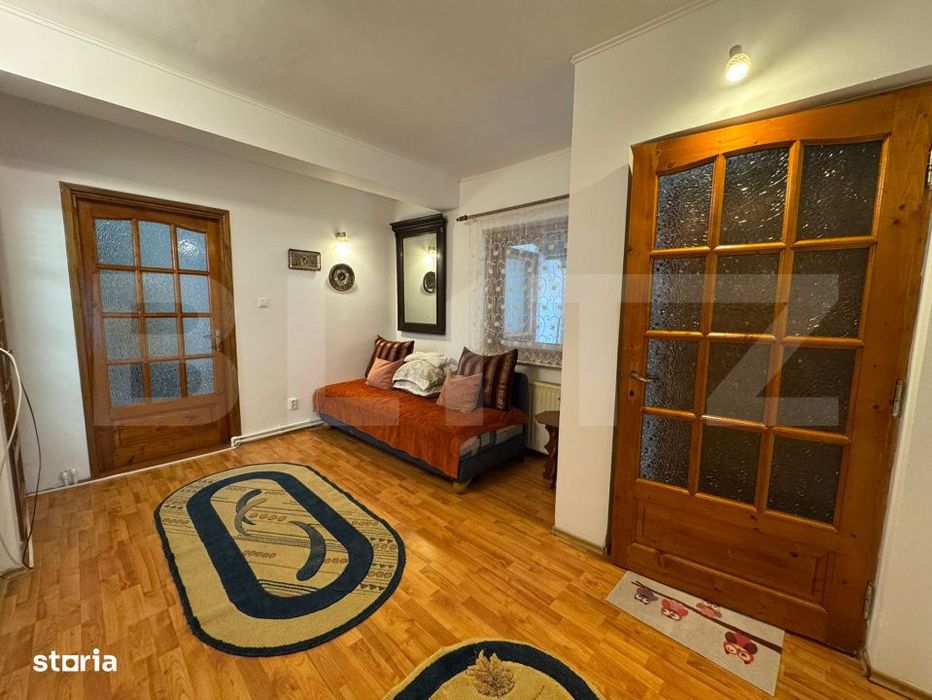 Casa cu 4 camere in Hunedoara