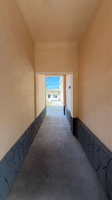 Uy sotiladi hovli yunosobod