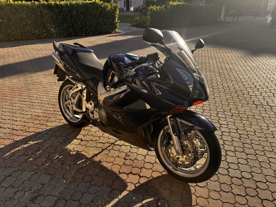 Honda VFR 800 V-TEC