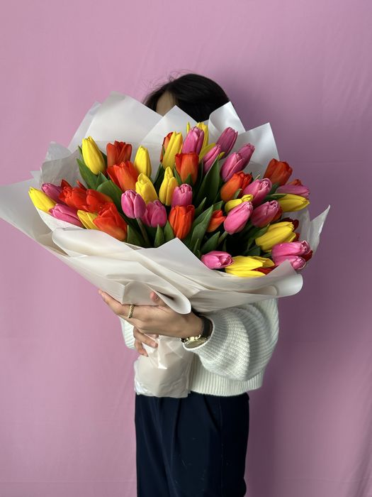 Букеты, цветы, тюльпаны по 400шт в розницу