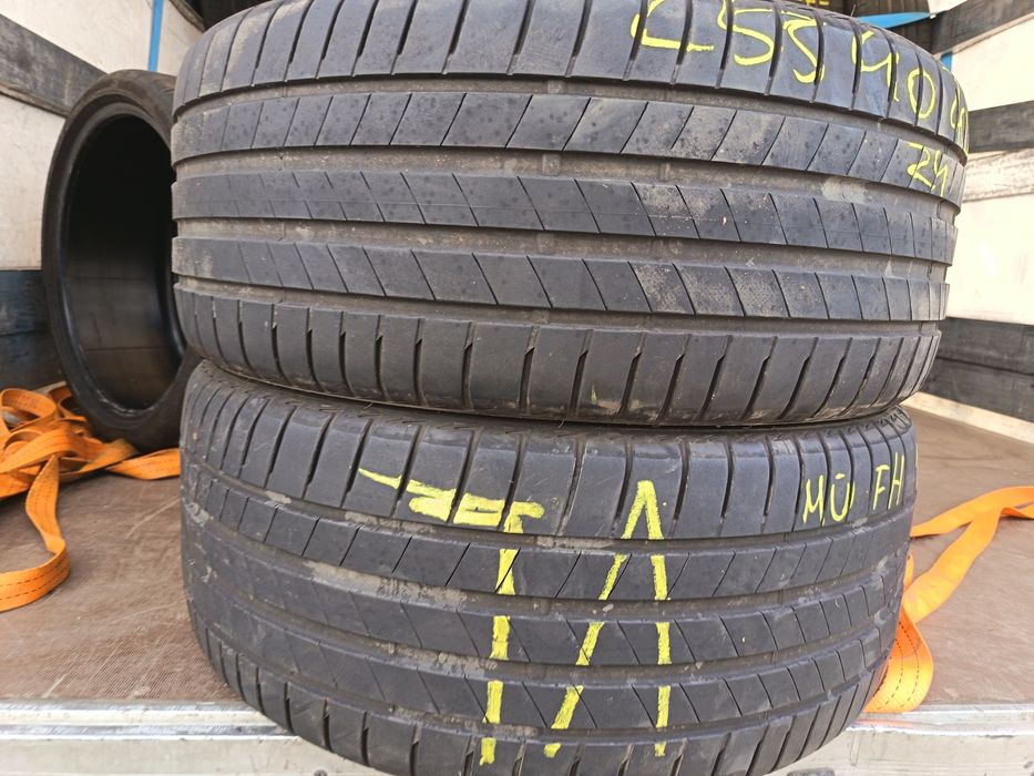 Anvelope vara 255 40 20 Bridgestone 2022 6mm