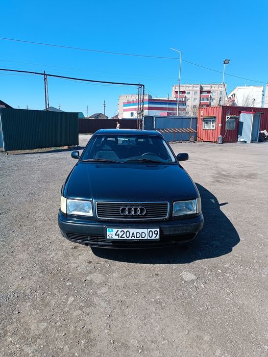 Продам Ауди 100 с4 2.6 механика