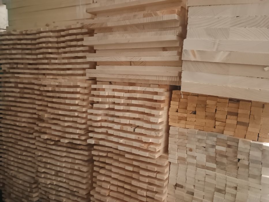 Продавам пчелни рамки