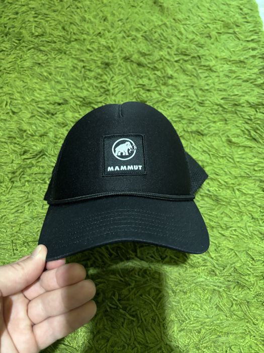Mammut шапка S/M размер