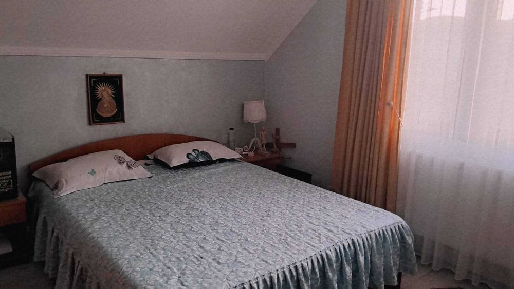 Casă pentru două generați!!!