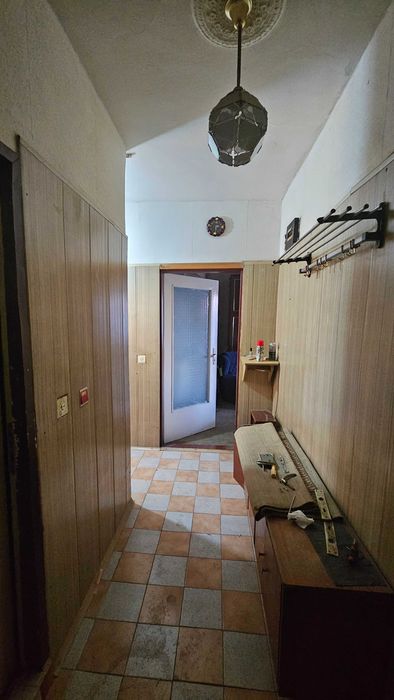 Тристаен апартамент Търговище собственик