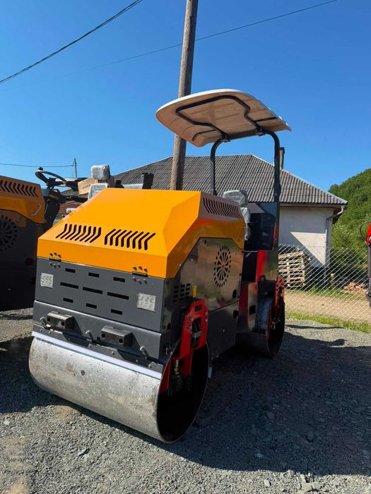 Cilindru compactor 2 tone MACAO HZ2