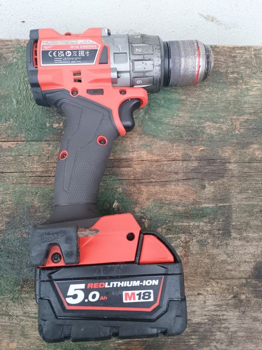 Filetanta milwaukee onepd3 fpd3 cu baterie de 5 amperi