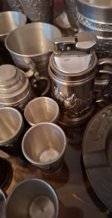 Colectie recipiente din zinc marcate
