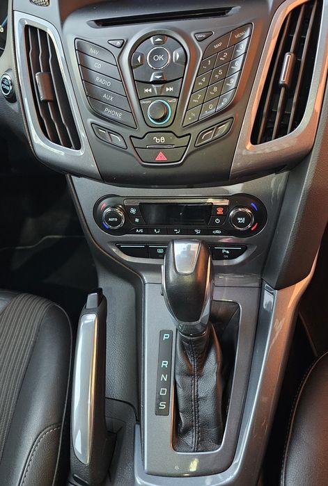 FORD Focus 2011 — imagine 2