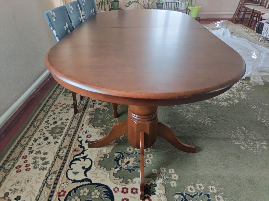 Гостинный стол идеальный