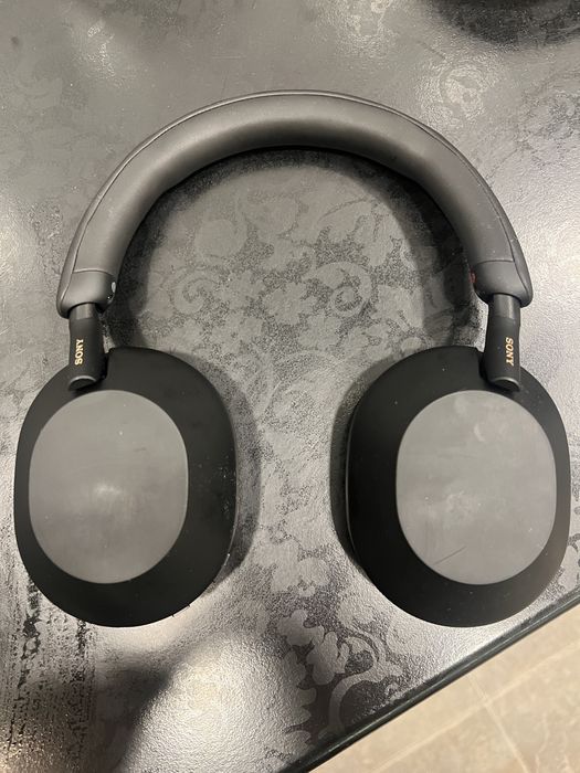 Sony WH-1000XM5 - Wireless слушалки - като нови