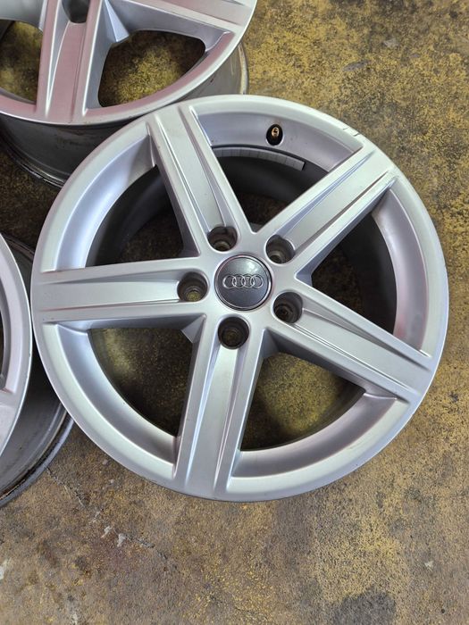 Jante Aliaj 5x112 16'' OEM AUDI A3 A4 A6 Q3 7J ET 40 CA NOI