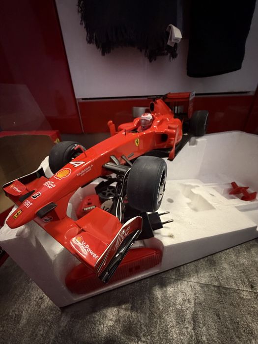 Masina cu Telecomanda Ferarri f60 1:10