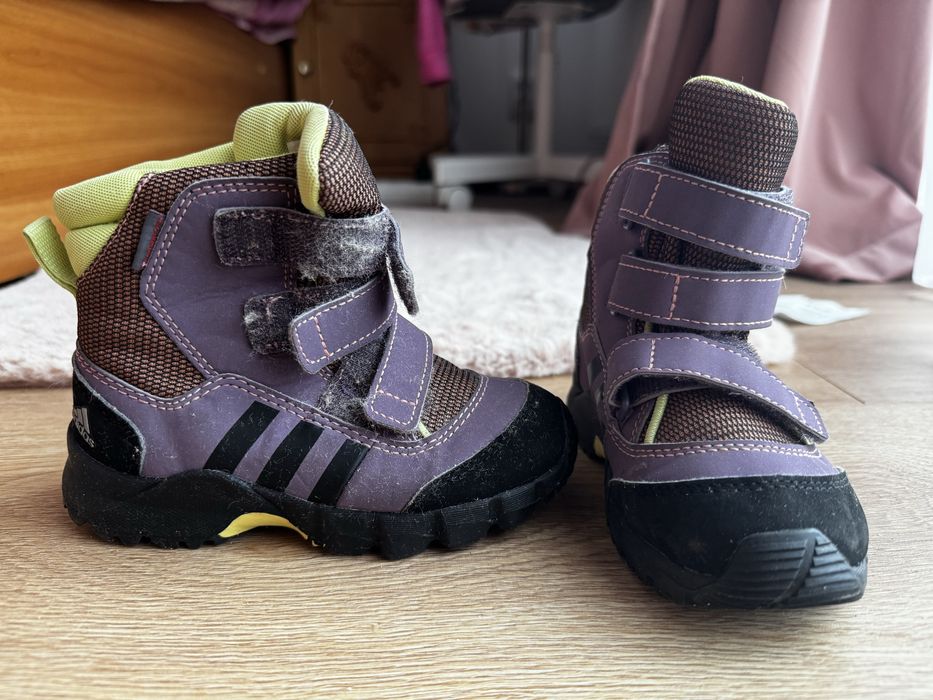 Ghete Adidas copii marime 26