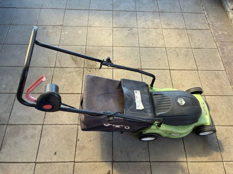 Газонокосилка IVT ELM-1400 рез 40см