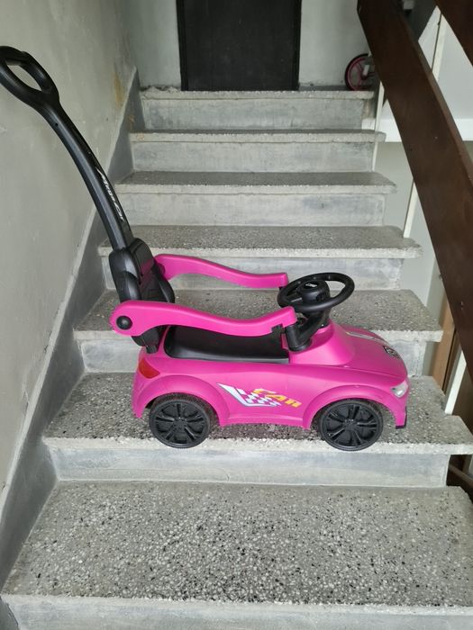 Детска кола-буталка