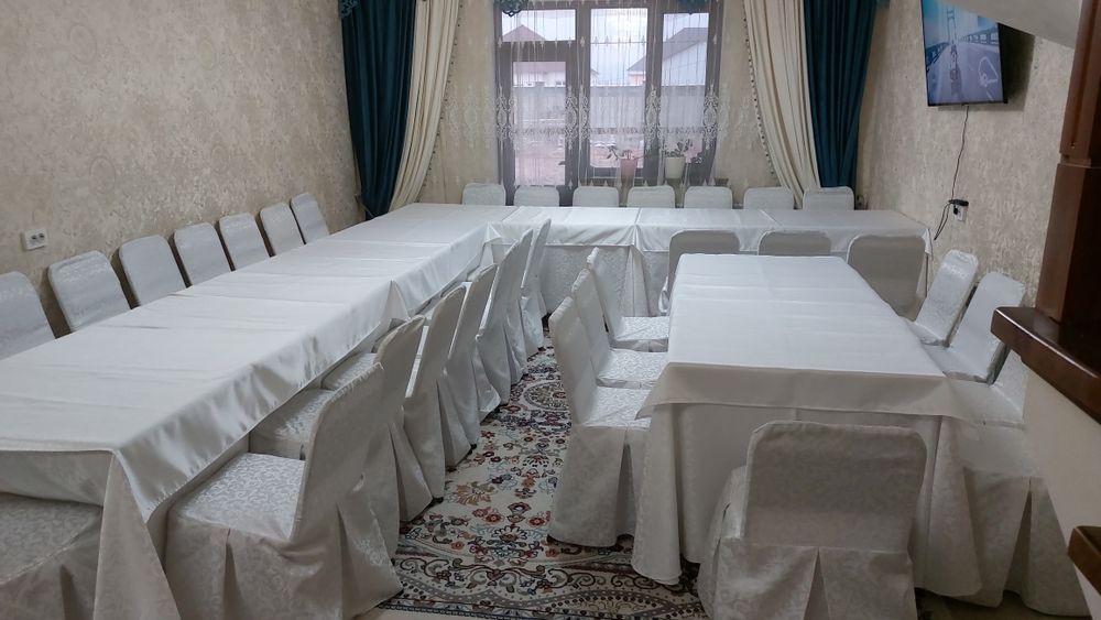 Аренде столы и стулье