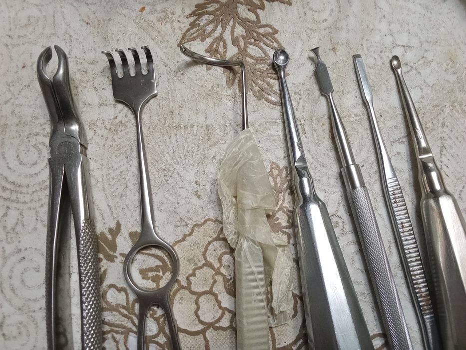 Продам медицинские стоматологические инструменты